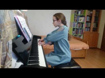 Nadezhda Melikhova (age 10) plays and sings her compositions