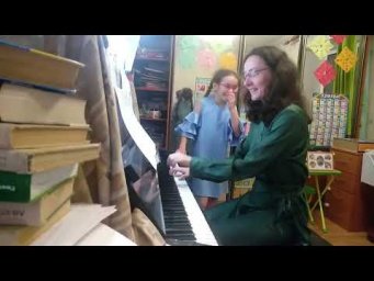 Nadezhda Melikhova (age 8) plays and sings Shostakovich, Tchaikovsky, Czerny and Krylatov